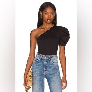 Somethin Bout You Solid Bodysuit in Black
FREE PEOPLE